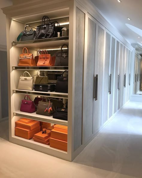 Lady Design, Beautiful Closets, Dream Closet Design, Luxury Closets Design, Closet Room, Dream Closets, Closet Goals, Dressing Room Design, Rich Kids