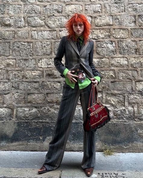 MYGALE on instagram 70s Alternative Fashion, Gender Fluid Fashion, French Fashion Designers, Quirky Fashion, Androgynous Fashion, Fashion People, Really Cute Outfits, Character Outfits, New Wave