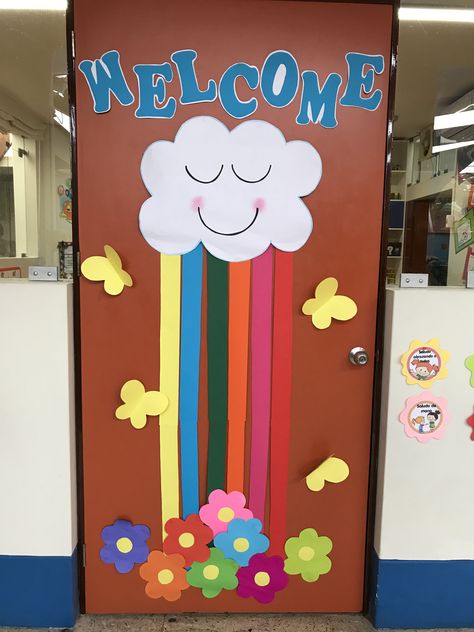 Preschool Classroom Decor A6A Welcome To Class Decoration, Pre Nursery Class Decoration, Class Door Decoration Ideas For Preschool, Classroom Door Decorations Welcome, Playgroup Class Decoration, Nursery Class Decoration, Preschool Door Decorations, Beach Crafts For Kids, Preschool Decor