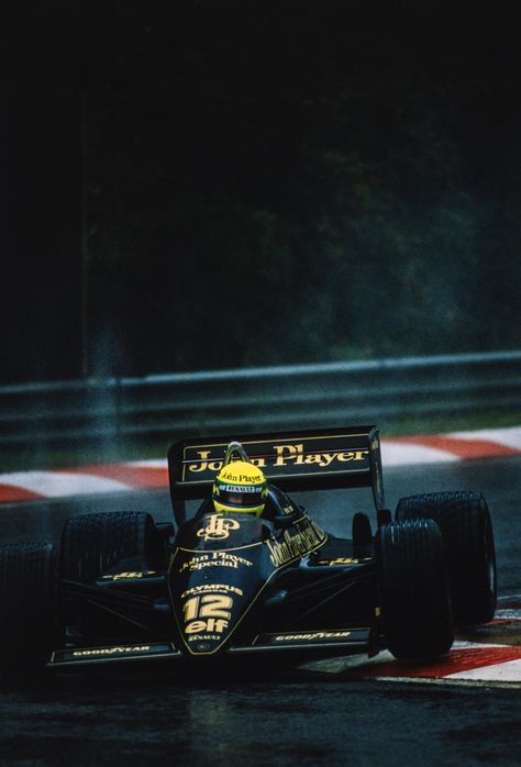 Ayrton Senna in his #12 John Player Special Lotus-Renault 97T through the bus stop chicane here at Spa Francorchamps. Lotus Wallpaper, F1 Pictures, Spa Francorchamps, Belgian Grand Prix, Lotus F1, British Grand Prix, Motorsport Photography, Dirt Track Racing, F1 Cars