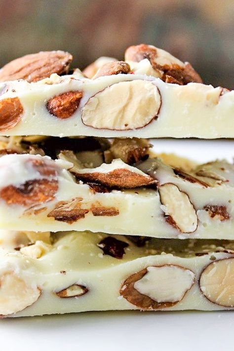 White Chocolate Almond Bark, Bark Recipes Easy, Almond Bark Recipes, White Chocolate Peppermint Bark, Christmas Bark Recipes, Best White Chocolate, Chocolate Peppermint Bark, White Almond Bark, White Chocolate Bark