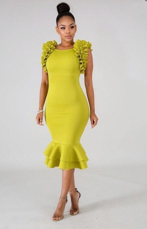 Beautiful latest bodycon dresses Scuba Dress Outfit Classy, Scuba Dress Outfit, Body Con Dress Outfit, To Start A Conversation, Corporate Dress, Elegant Dresses Classy, Scuba Dress, Pleated Sleeves, Beautiful Dresses For Women