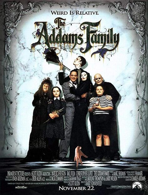 Con artists plan to fleece an eccentric family using an accomplice who claims to be their long-lost uncle. Addams Family Film, The Addams Family Movie, Addams Family Poster, Burung Beo, Family Movie Poster, Halloween Films, Addams Family Movie, Familia Addams, Addams Familie