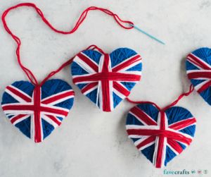 Union Jack Yarn Heart Garland | FaveCrafts.com Union Jack Decor, Yarn Decor, Yarn Heart, Kids Party Crafts, Shape Nails, Sweet Decoration, July Ideas, Wall Organizer, Queen Birthday