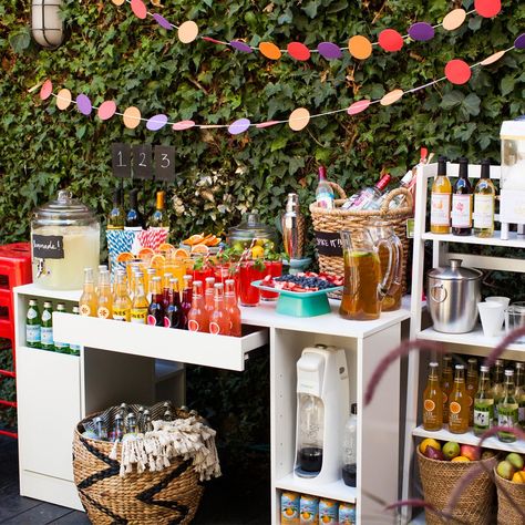 15 Must-Haves for a Beautiful Beverage Station | Brit + Co Beverage Station Party, Drinks Nonalcoholic, Easy Alcoholic Drinks, Snow Cone Maker, Beverage Station, Summer Party Decorations, Alcoholic Drink, Beautiful Bars, Drink Station