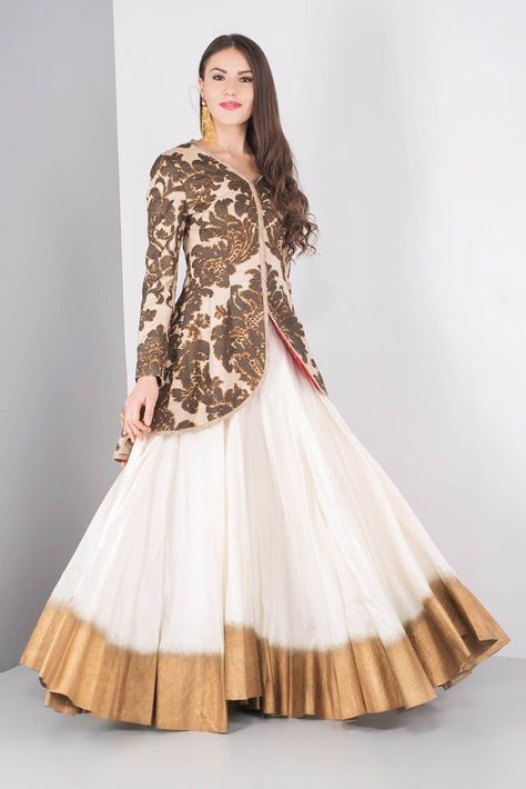 Jacket Style Lehenga, Clothes For Party, Samant Chauhan, Choli Dress, Lehenga Blouse Designs, Designer Bridal Lehenga, Fancy Dresses Long, Kurti Designs Party Wear, Party Wear Indian Dresses