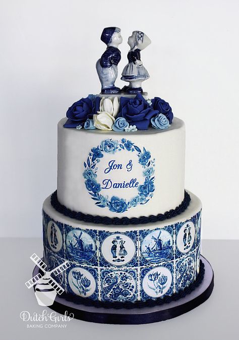 Pool Weddings, Delft Wedding, Blue Willow Wedding, Willow Wedding, Nice Cakes, Chinoiserie Wedding, Portuguese Wedding, Dutch Food, Blue White Weddings