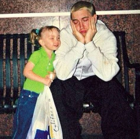 Eminem & Hailie Mathers Hailie Jade, Marshall Eminem, Cultura Hip Hop, The Slim Shady, The Eminem Show, Ropa Hip Hop, Eminem Photos, Ace Hood, Eminem Rap