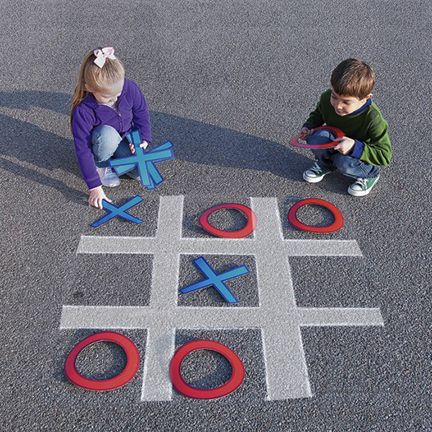 Outdoor School Games, Playground Games For Kids, School Playground Ideas, Kindergarten Playground, Playground Painting, Black Template, Playground Activities, Preschool Playground, Natural Playgrounds