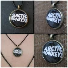 Artic Monkeys Necklace, Arctic Monkeys Necklace, Arctic Monkeys Aesthetic Outfit, Relaxing Pics, Arctic Monkeys Aesthetic, Monkeys Aesthetic, Monkey 3, Artic Monkeys, Photo Album Diy