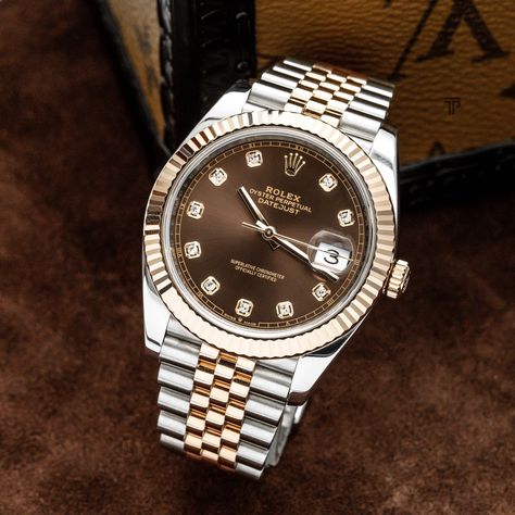 Rolex Datejust Chocolate Dial, Rolex Diamond, Hacks Clothes, Chocolate Diamonds, Fashion Hacks, Rolex Day Date, Fashion Hacks Clothes, Rolex Datejust, Time Piece