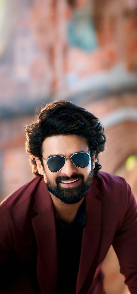 Arya Movie, Darling Prabhas, Cartoon Cat Drawing, Darling Movie, Prabhas Actor, Allu Arjun Hairstyle, Dj Images Hd, Prabhas Pics, Smile Pictures