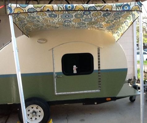 Pvc Tent, Trailer Awning, Kangoo Camper, Camper Awnings, Pvc Projects, Tent Campers, Tent Poles, Teardrop Trailer, Vintage Trailers