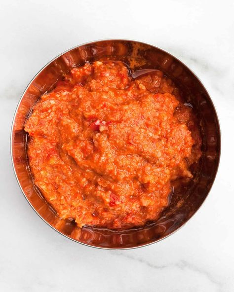 Quick & Easy Roasted Tomato Pesto | Last Ingredient Roasted Tomato Pesto, Spread For Bread, Sauce For Pasta, Roasted Tomato Salsa, Oven Roasted Tomatoes, Red Pesto, Walnut Pesto, Marinade Sauce, Tomato Pesto