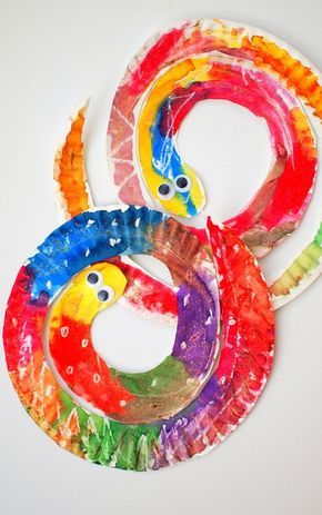 Jungle Crafts, Zoo Crafts, Pets Preschool Theme, Jungle Art, Preschool Arts And Crafts, Colorful Paper, Daycare Crafts, Paper Plate Crafts, Plate Crafts