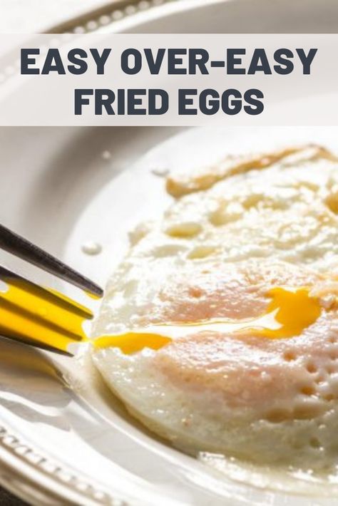 Liquid Breakfast, Eggs Over Easy, Fried Egg Recipes, Perfect Fried Egg, Ways To Cook Eggs, Dippy Eggs, Easy Egg Recipes, Over Easy Eggs, Eggs Recipe