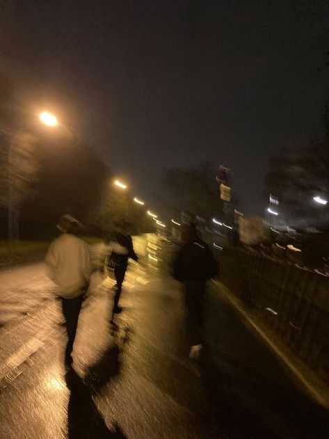 ~walk with friends | friendship threesome~ Being High Aesthetic, Scared Aethstetic, Sneaking Out Aesthetic Night, 7 Friends Aesthetic, Night With Friends Aesthetic, Friend Group Night, R&b Vibes Aesthetic, Homies Aesthetics, Aesthetic Friends Night