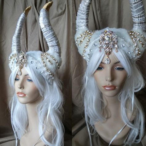 White horns winter headpiece fur gold horn rhinestones tribal Festival Rave cosplay bubblegum goth Victorian Viking bull horns sold at pamzylove.com Horn Crown Headdress, Ram Horns Headpiece, White Horns Aesthetic, Tiefling Horn Jewelry, Cosplay Horns Diy, Viking Headpiece, Diy Horns Headband, Winter Headpiece, Horned Headpiece