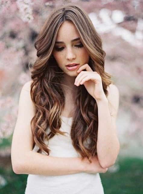 So when i split my hair down the middle why can't it look like this? Brown Hair, Long Hair, A Woman, White Dress, Hairstyles, Hair, White