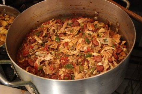 Jambalaya, the go-to Recipe for a Big Crowd. - Our Mississippi Home Jambalaya For A Crowd Recipe, Gumbo For A Crowd, Jambalaya For A Crowd, Cajun Food For A Crowd, Jambayla Recipe, Seafood Jambalaya Recipe, Best Jambalaya Recipe, Chicken Jambalaya Recipe, Seafood Jambalaya