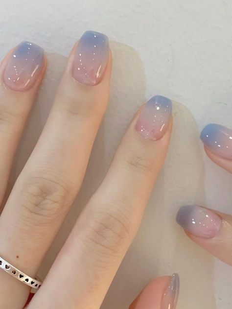 light blue ombre nails with glitter Cute Ombre Nails Short, Blue Ombre Nails, Kutek Disney, Korean Nail Art, Ombre Nail, Korean Nails, Blue Nail Art, Blush Nails, Pretty Gel Nails