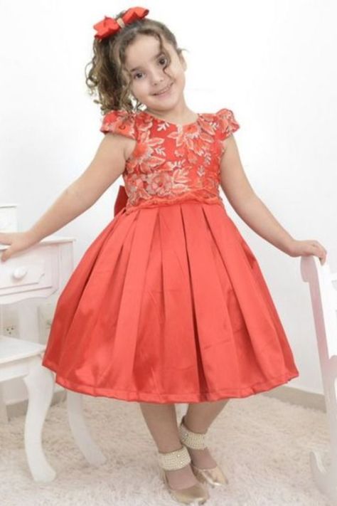 Pig Dress, African Dresses For Kids, Formal Parties, Girl Red Dress, Pearl Dress, Formal Party, Star Girl, African Dress, Couture Dresses