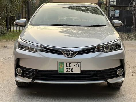 Toyota Corolla GLi Automatic 1.3 VVTi Model 2017 Location: Lahore See More: https://autodeals.pk/used-cars/toyota-corolla-2017-21174 Toyota Corolla 2017, Corolla Car, Cars Toyota, Car Pic, Car Dream, Alloy Wheel, Toyota Corolla, Photo Poses, Used Cars