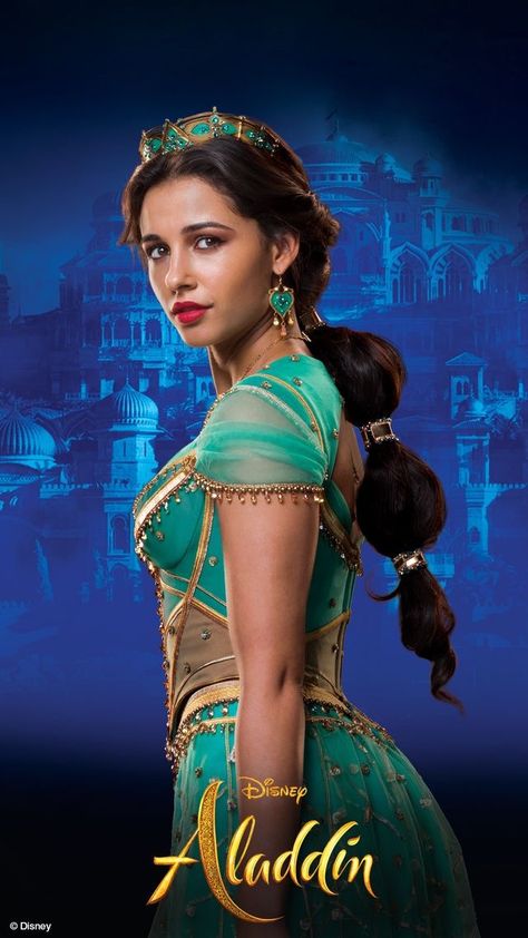 Aladdin Film, Aladdin Et Jasmine, Aladdin Wallpaper, Dunia Disney, Aladdin Live, Princess Jasmine Costume, Disney Live Action Movies, Jasmine Aladdin, Aladdin 2019