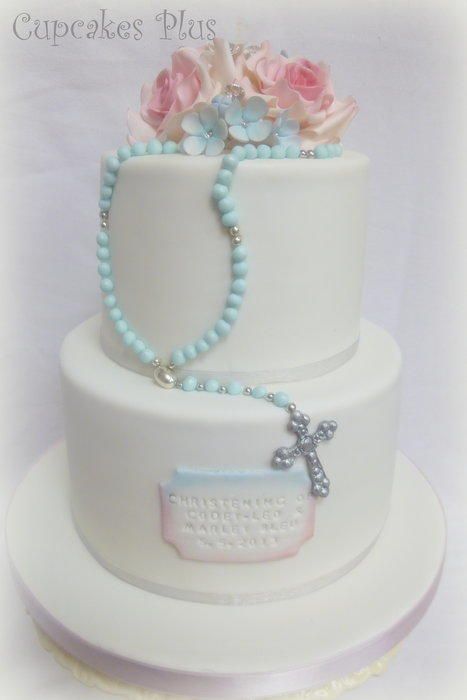 https://www.facebook.com/pages/Chrissies-Cakeland/248179158590357 Comunion Cake, First Holy Communion Cake, Holy Communion Cakes, First Communion Cakes, Religious Cakes, Cake Girl, First Communion Party, Communion Cakes, Tiered Cake