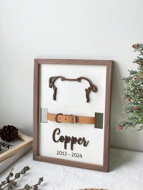 If you're looking for a unique and meaningful gift, a multilayered wooden gift sign is a perfect choice. This wooden sign is suitable for Most Places: Rustic wall art goes well with various room layouts, can be displayed in bedrooms, living rooms, hallways, entryways, kitchens, offices, hotels, coffee shops, restaurants, etc., add a warm atmosphere to your desk , bedside table in bedroom, countertop in living room or kitchen. DETAIL: - Dimensions: + Size M: 7 x 9.2 inch + Size L: 9.4 x 12.3 inch Wooden Dog Memorial Sign, Pet Memorial Shelf Ideas, Dog Memorial Gift Diy, Dog Wall Decor Ideas Living Room, Dog Area Decor Ideas, Scroll Saw Crafts, Dog Shadow Box Ideas, Dog Remembrance Ideas, Dog Wall Decor Ideas