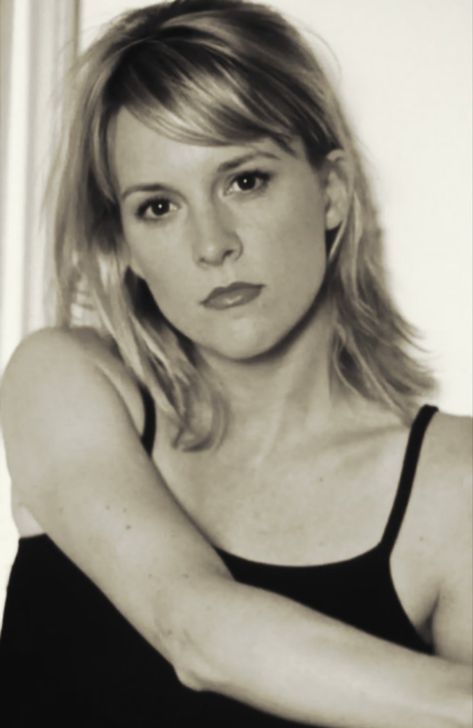 Laurel Holloman, Fantasy Life, The L Word, It Cast, Tv Shows, Film, Tv, Books, Music