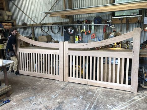 Automatic Timber Gates | Gate Motors | Gate Openers | DIY Gate Motors | Automation | Post and Rail Fencing | Electric Gate Openers | Mornington Peninsula Wood Gate Diy, Farm Gates Entrance, Ranch Entrance Ideas, Ranch Entrance, Wood Gates Driveway, Farm Gates, Diy Gate, Livestock Fence, Diy Driveway