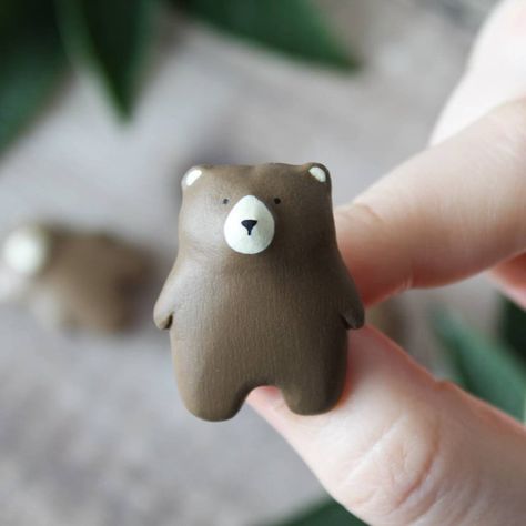 Bear brooch animal pin badge handpainted clay brooch | Etsy Bear Clay, Clay Decorations, Clay Brooch, Clay Bear, Clay Keychain, Clay Magnets, Diy Air Dry Clay, Bear Sculptures, Abstract Art Diy