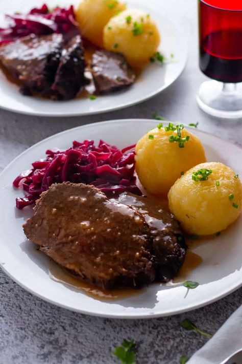 Authentic German Sauerbraten Recipe, German Sauerbraten Recipe, Slow Roast Beef, Sauerbraten Recipe, Oktoberfest Recipes, Potato Dumpling Recipe, German Food Authentic, Cabbage And Potatoes, Oktoberfest Food