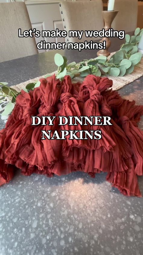 Waterfall Napkin Fold Wedding, Wedding Napkin Ideas, Diy Wedding Napkins, Wedding Tiktok, Wedding Dinner Napkins, Napkins For Wedding, Diy Dinner, Diy Dye, Summer Taylor