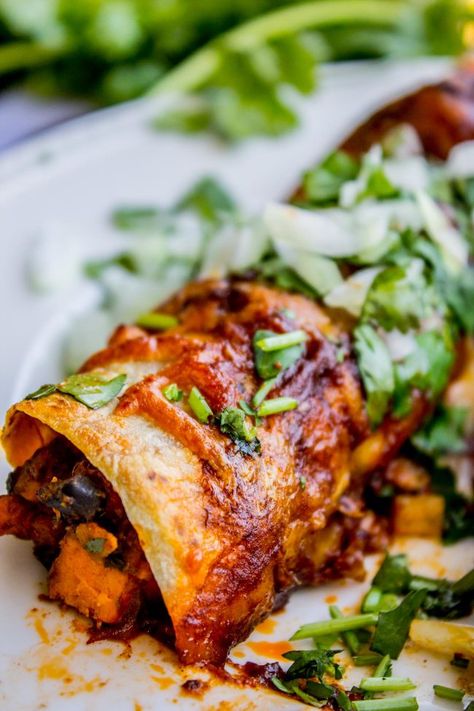 Black Bean And Sweet Potato Enchiladas, Sweet Potato And Black Bean Enchiladas, Black Bean And Sweet Potato Recipes, Sweet Potato Black Bean Casserole, Black Bean Sweet Potato Enchiladas, Sweet Potato Black Bean Enchiladas, Maine Recipes, Sweet Potato Enchiladas, Potato Enchiladas