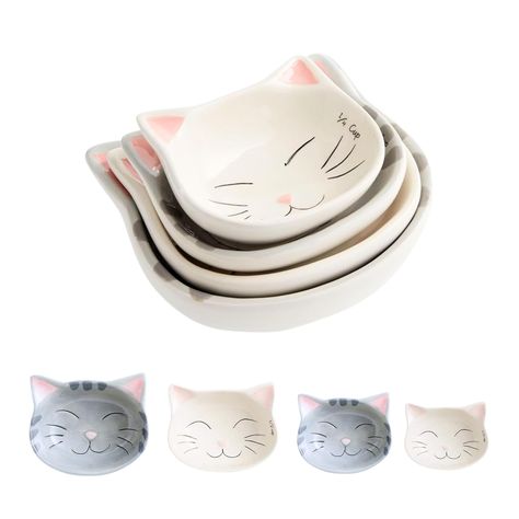 PRICES MAY VARY. 🌈 FUN AND FUNCTIONAL MEASURE CUPS: These dry measuring cups are not your ordinary kitchen tools. Each cup measuring set is crafted in the shape of an endearing cat, complete with cute facial features. The delightful design adds a playful element to your baking or cooking routine, making it enjoyable for all cat enthusiasts. 🐱 NESTING FEATURE FOR SPACE-SAVING: Practicality meets creativity with the nesting design of these food measuring cups portion control. When not in use, th Ceramic Measuring Cups, Charming Kitty, Anak Haiwan, Cat Ceramic, Heels Chunky, Measuring Cups Set, Handmade Stuff, Cute Baking, Ceramic Color