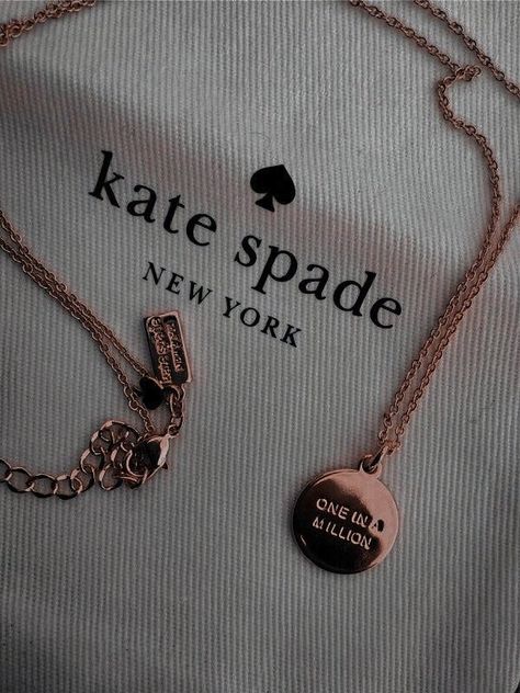 Spade Necklace, Necklace Aesthetic, Kate Spade Necklace, Insta Ideas, Body Is A Temple, High Life, New Theme, Luxury Life, Gossip Girl