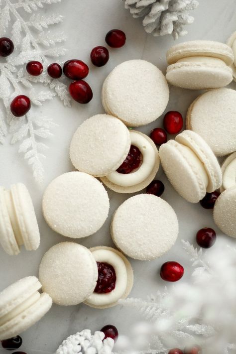 White Chocolate Cranberry Macarons Cranberry Macarons, Cranberry Filling, Cookie Platters, White Food Coloring, Christmas Macarons, Macaron Filling, Chocolate Cranberry, Peppermint Hot Cocoa, Cocoa Cake