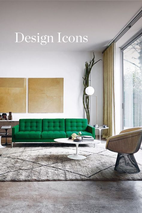 Iconic pieces capable of illustrating the history and evolution of design. Excellence, originality and authenticity: discover Mohd's great classics. Florence Knoll Sofa, Knoll Sofa, Knoll Furniture, Modernist Furniture, Sculptural Furniture, Green Couch, Sofa Set Designs, Green Sofa, Florence Knoll