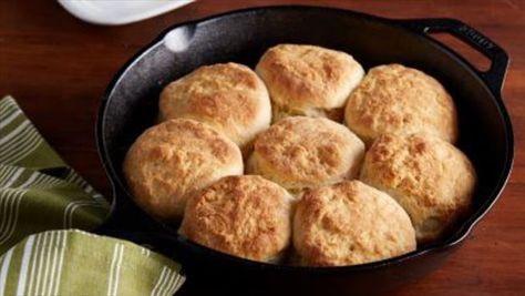 Grapevine Kentucky Buttermilk Biscuits Recipe | Jeff Mauro | Food Network Kentucky Biscuits, Gluten Free Buttermilk Biscuits, Southern Biscuits Recipe, Thanksgiving Bread, Jeff Mauro, Southern Biscuits, Buttermilk Biscuits Recipe, Biscuit Rolls, Biscuits Recipe