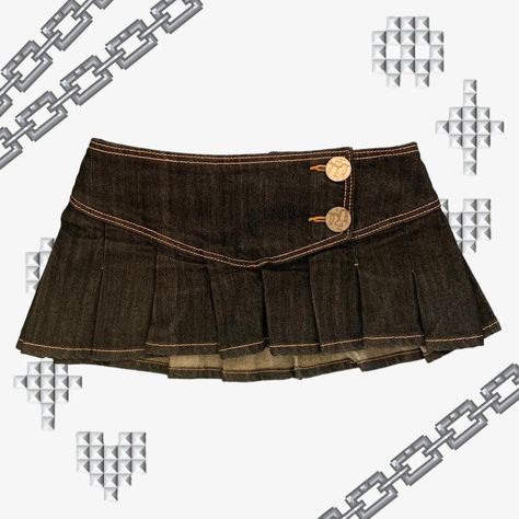 Japanese brand pleated mini skirt. Ultra low rise,... - Depop Mini Skirt Low Rise, Gyaru Mini Skirt, Low Rise Mini Skirt, Low Rise Skirt, Concert Fit, Plaid Pleated Skirt, Skirt Y2k, Concert Fits, J Fashion