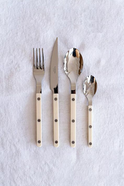 Flatware organizer