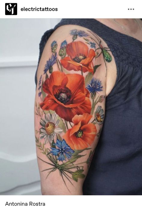 Realistic Flower Tattoo, Vintage Flower Tattoo, Poppy Flower Tattoo, Poppies Tattoo, Tattoos For Women Flowers, Daisy Tattoo, Flower Tattoo Shoulder, Floral Tattoo Sleeve, 1 Tattoo