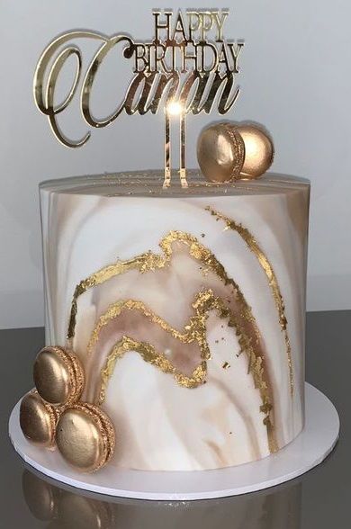 50th Birthday Cake For Women, Birthday Cake For Women Elegant, Tårta Design, Golden Birthday Cakes, Modern Birthday Cakes, Fondant Cake Designs, Gold Birthday Cake, 60th Birthday Cakes, 21st Birthday Cakes