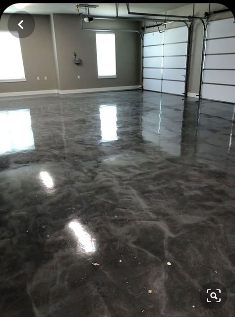 Garage Floor Ideas, Garage Epoxy, Garage Boden, Garage Tile, Garage Floor Paint, Finished Garage, Garage Floors, Garage Floor Tiles, Garage Floor Epoxy