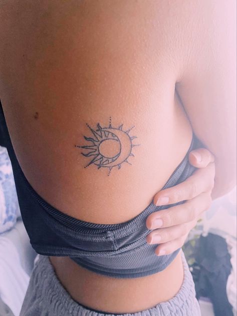 Sun Moon Tattoo Placement, Sun Setting Moon Rising Tattoo, Sun And Moon Tattoo Side Rib, Sun And Moon Tattoo On Back Of Arms, Sun And Moon Side Tattoo, Sun And Moon Tricep Tattoo, Sun And Moon Tattoo Ribs, Lower Rib Tattoos For Women, Moon Inside Sun Tattoo