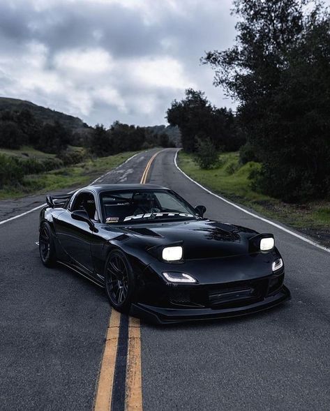 Aesthetics 🖤   @dannyrx7  📸 @calicarclique #jdm #supercars #rx7 #mazda #iconiccars #car #cars Rx7 Mazda, Mazda Rx 7, Best Jdm Cars, Drifting Cars, Rx 7, Mazda Rx7, Mazda Miata, Best Luxury Cars, Tuner Cars