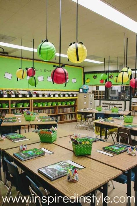 Hang colorful paper lanterns from the ceiling with ribbon. | 36 Clever DIY Ways To Decorate Your Classroom Classroom Arrangement, Classroom Layout, Classroom Organisation, New Classroom, Class Decoration, Creative Classroom, Classroom Setup, Classroom Setting, Classroom Environment