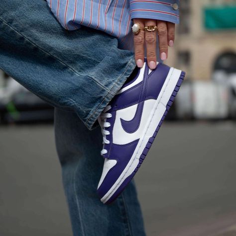 Dunk Low Court Purple, Low Dunks, Nike Dunk Low, Dunk Low, Pretty Shoes, Nike Sneakers, Nike Cortez Sneaker, Nike Dunk, Nike Dunks